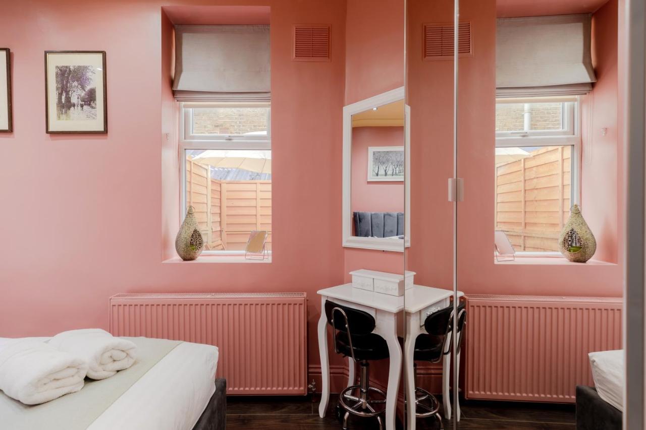 Central Stylish 2-Bed Apartment In Лондон Екстер'єр фото